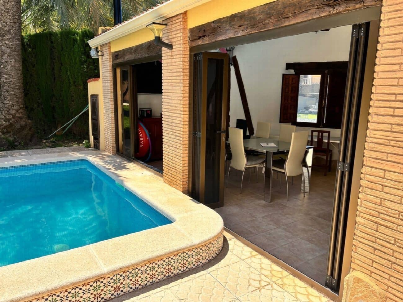 4 slaapkamer Villa te koop in Torrevieja met zwembad garage - € 490.000 (Ref: 10051129)