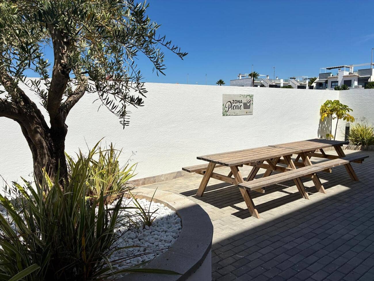2 bedroom Apartment for sale in Pilar de la Horadada with pool garage - € 289,000 (Ref: 10051131)