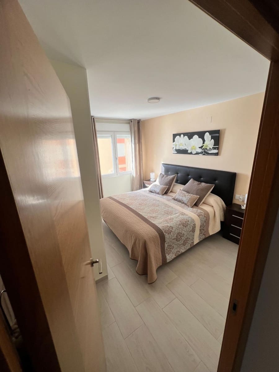 3 sypialnia Apartament przy plaży na sprzedaż w Torrevieja z garażem - 319 820 € (Ref: 10051132)