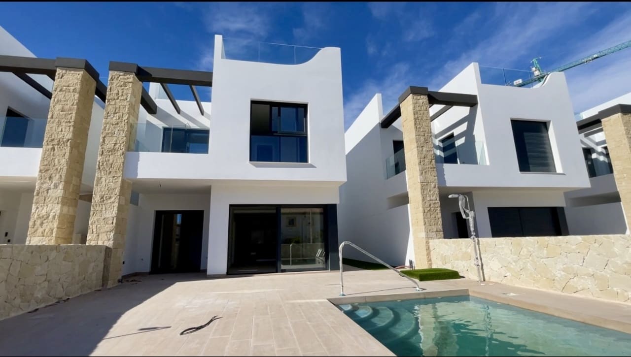4 sovrum Strandlägenhet till salu i Pilar de la Horadada med garage - 575 000 € (Ref: 10051133)