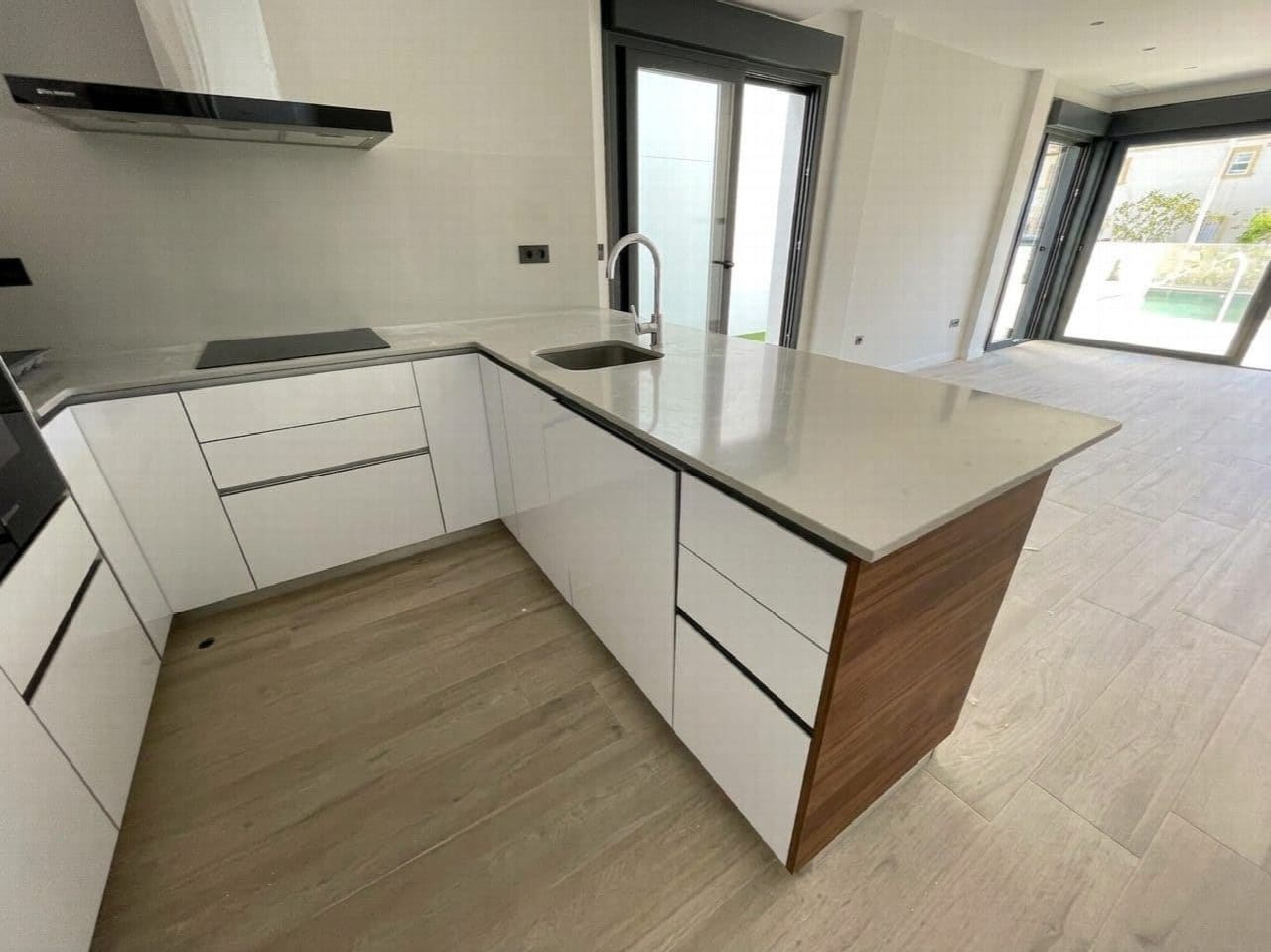 4 sovrum Strandlägenhet till salu i Pilar de la Horadada med garage - 575 000 € (Ref: 10051133)