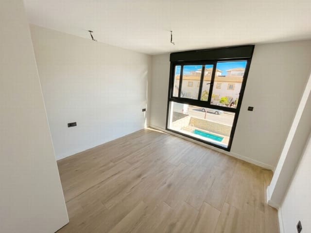 4 sovrum Strandlägenhet till salu i Pilar de la Horadada ciudad, Pilar de la Horadada - 575 000 € (Ref: 10051133)