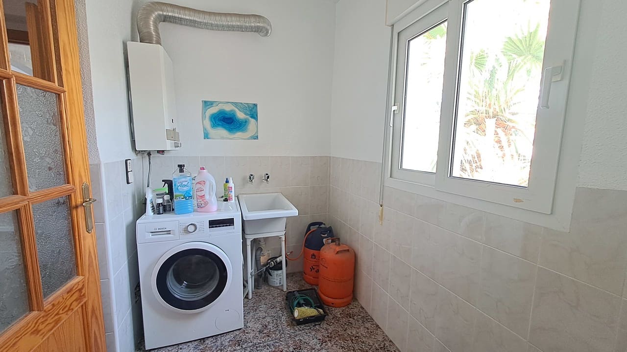 5 bedroom Villa for sale in Orihuela - € 519,000 (Ref: 10051134)