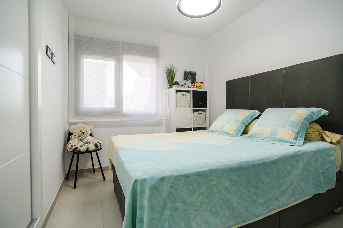 2 soverom Leilighet til salgs i Pilar de la Horadada med svømmebasseng - € 299 950 (Ref: 10051137)