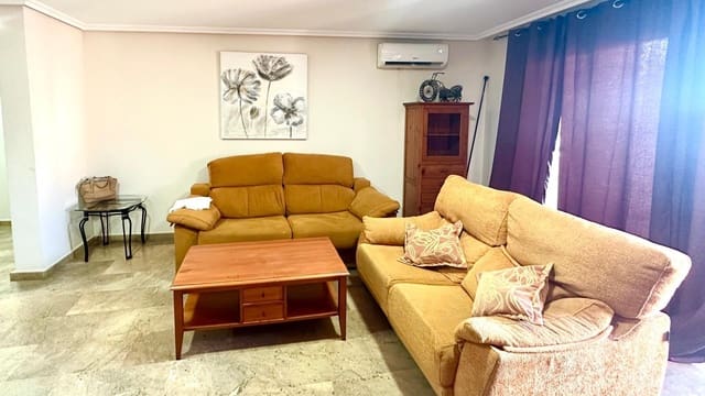 3 makuuhuone Huoneisto myytävänä paikassa Puerto Deportivo, Torrevieja - 195 000 € (Ref: 10051140)