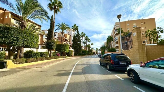 3 makuuhuone Ranta-asunto myytävänä paikassa Playa de los Locos, Torrevieja mukana uima-altaan - 369 900 € (Ref: 10051147)
