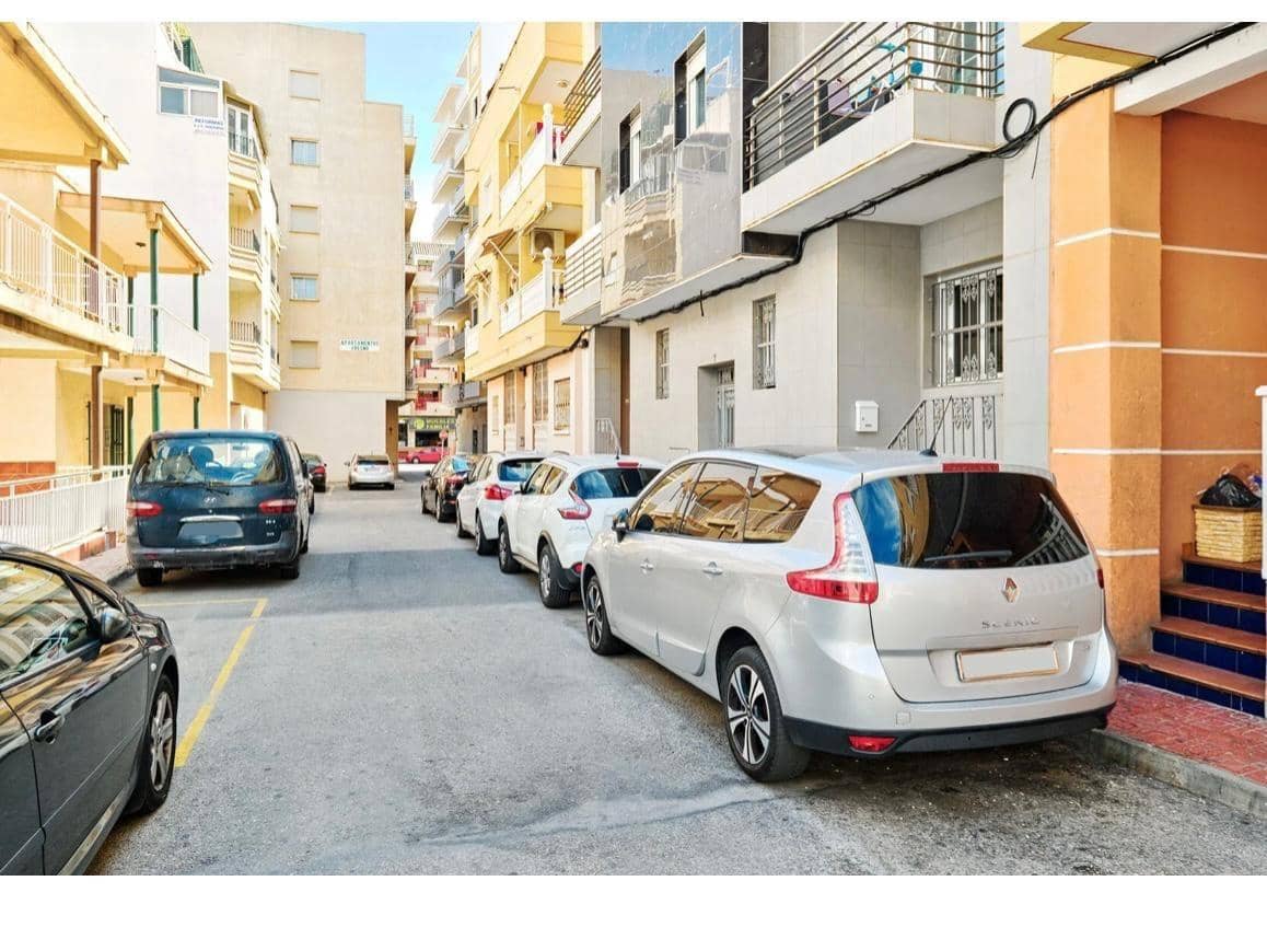 2 slaapkamer Strandappartement te koop in Torrevieja - € 229.900 (Ref: 10051152)