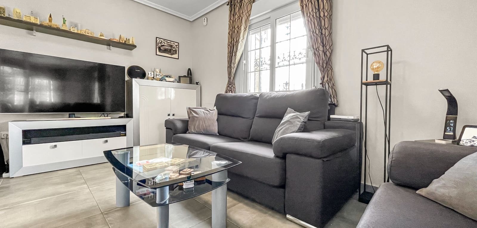 3 bedroom Villa for sale in Orihuela with pool garage - € 435,900 (Ref: 10051156)
