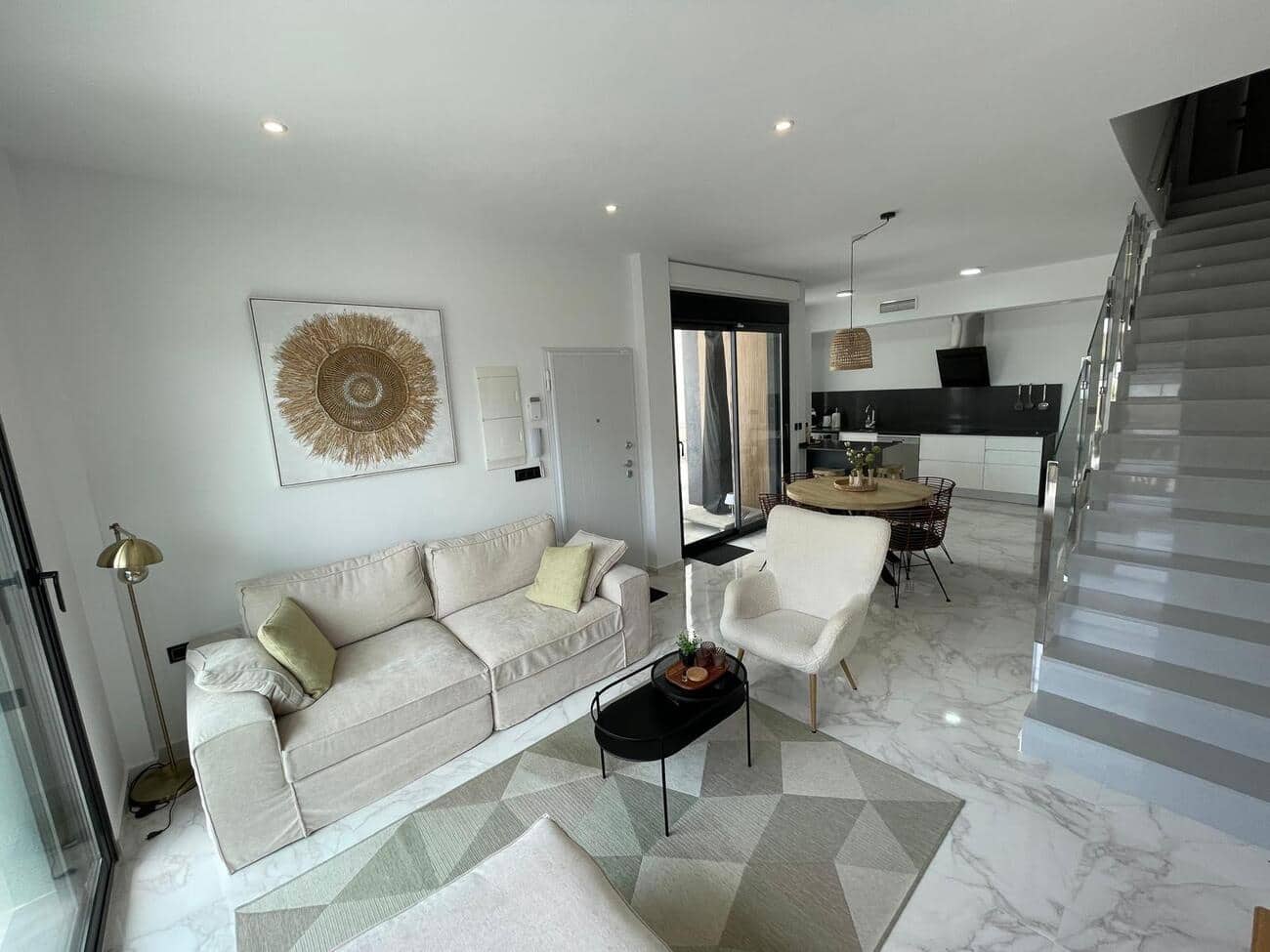 Chalet de 3 habitaciones en Benijófar en venta con piscina garaje - 469.000 € (Ref: 10051158)