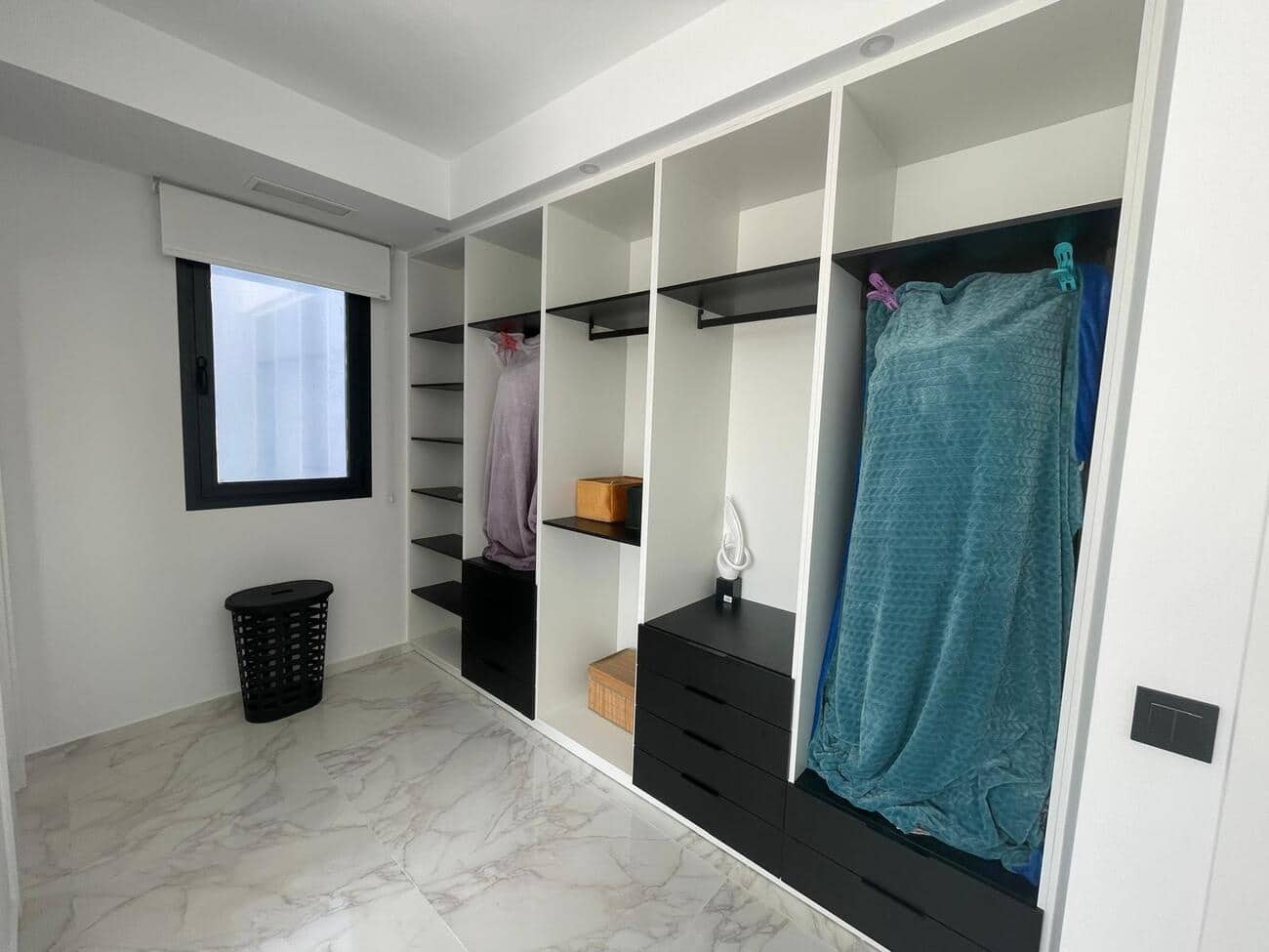 Chalet de 3 habitaciones en Benijófar en venta con piscina garaje - 469.000 € (Ref: 10051158)