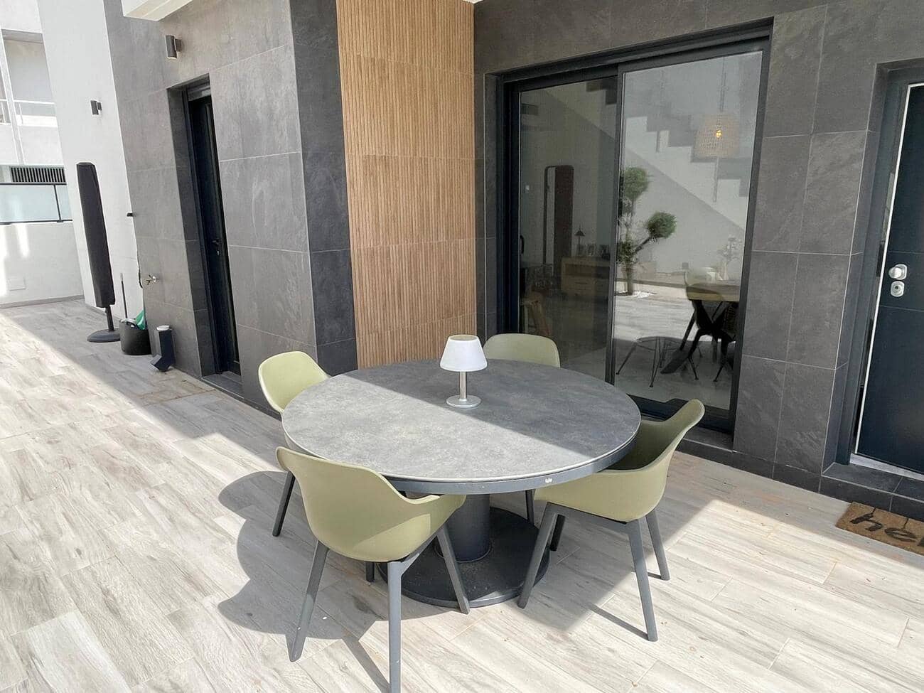 Chalet de 3 habitaciones en Benijófar en venta con piscina garaje - 469.000 € (Ref: 10051158)