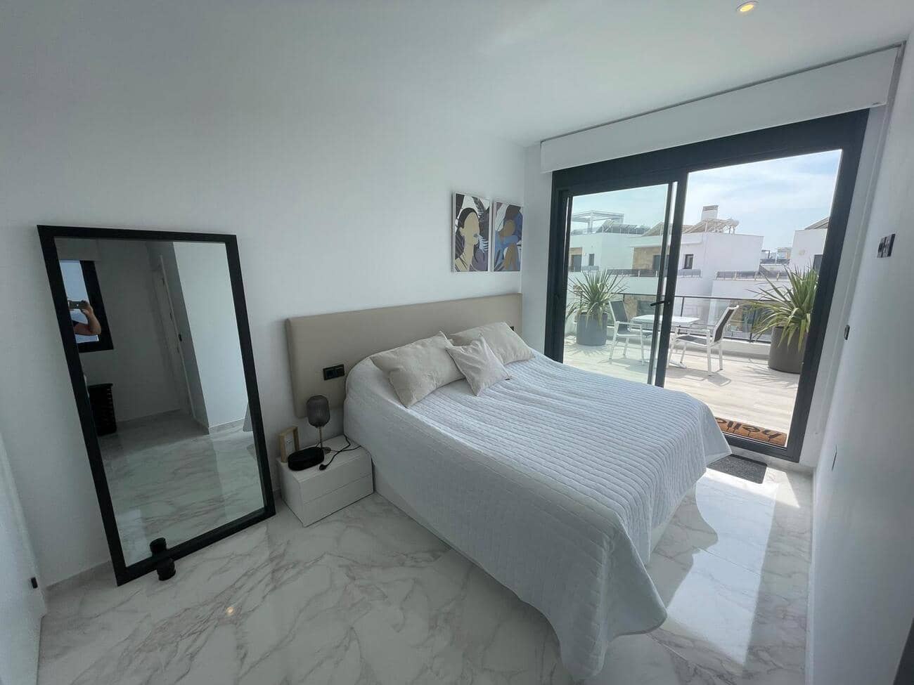 Chalet de 3 habitaciones en Benijófar en venta con piscina garaje - 469.000 € (Ref: 10051158)