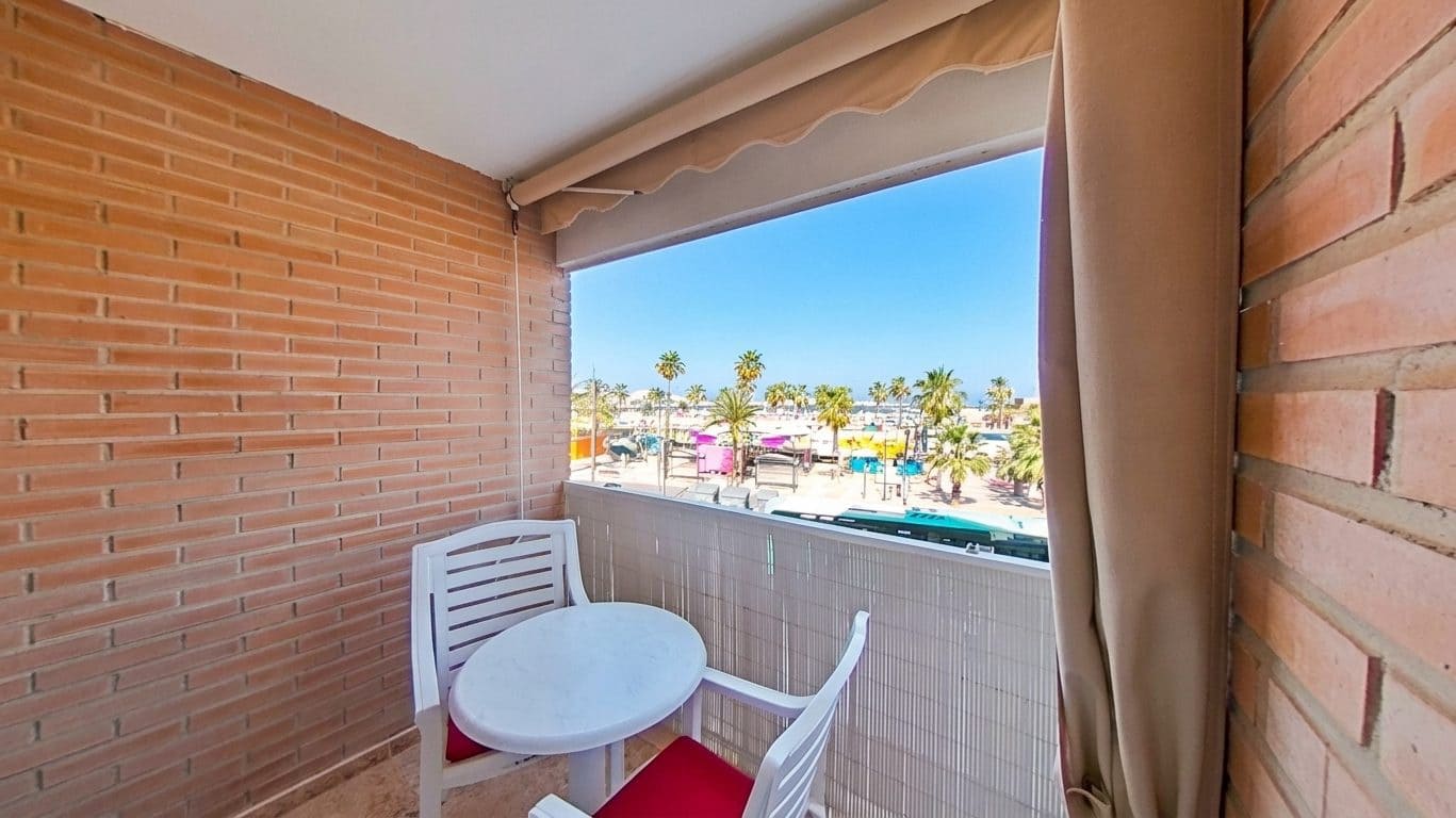 3 bedroom Beach Apartment for sale in Los Cuarteros - € 220,900 (Ref: 10051159)