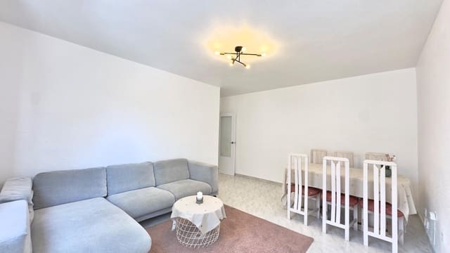 Apartamento Playa de 3 habitaciones en Las Piscinas Naturales, Torrevieja en venta - 179.000 € (Ref: 10051160)
