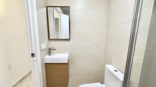Apartamento Playa de 3 habitaciones en Las Piscinas Naturales, Torrevieja en venta - 179.000 € (Ref: 10051160)