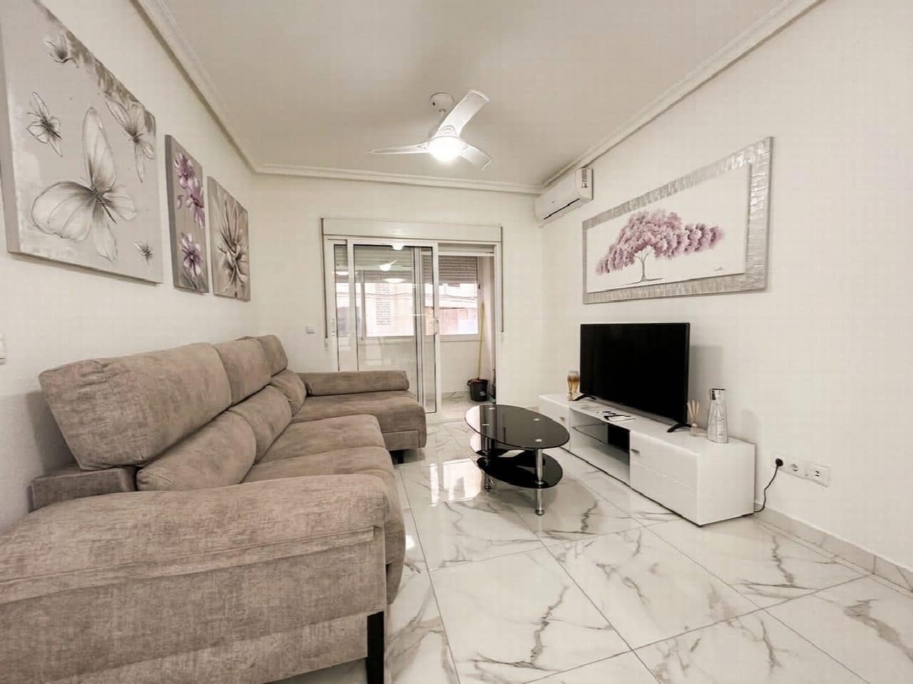 2 slaapkamer Strandappartement te koop in Torrevieja met garage - € 184.950 (Ref: 10051162)