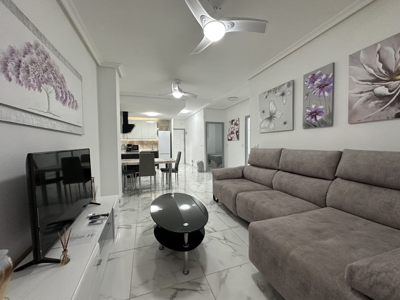 2 slaapkamer Strandappartement te koop in Torrevieja met garage - € 184.950 (Ref: 10051162)