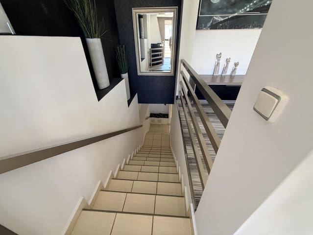 5 quarto Moradia Geminada para venda em Los Balcones - Los Altos, Torrevieja com piscina - 599 000 € (Ref: 10051166)
