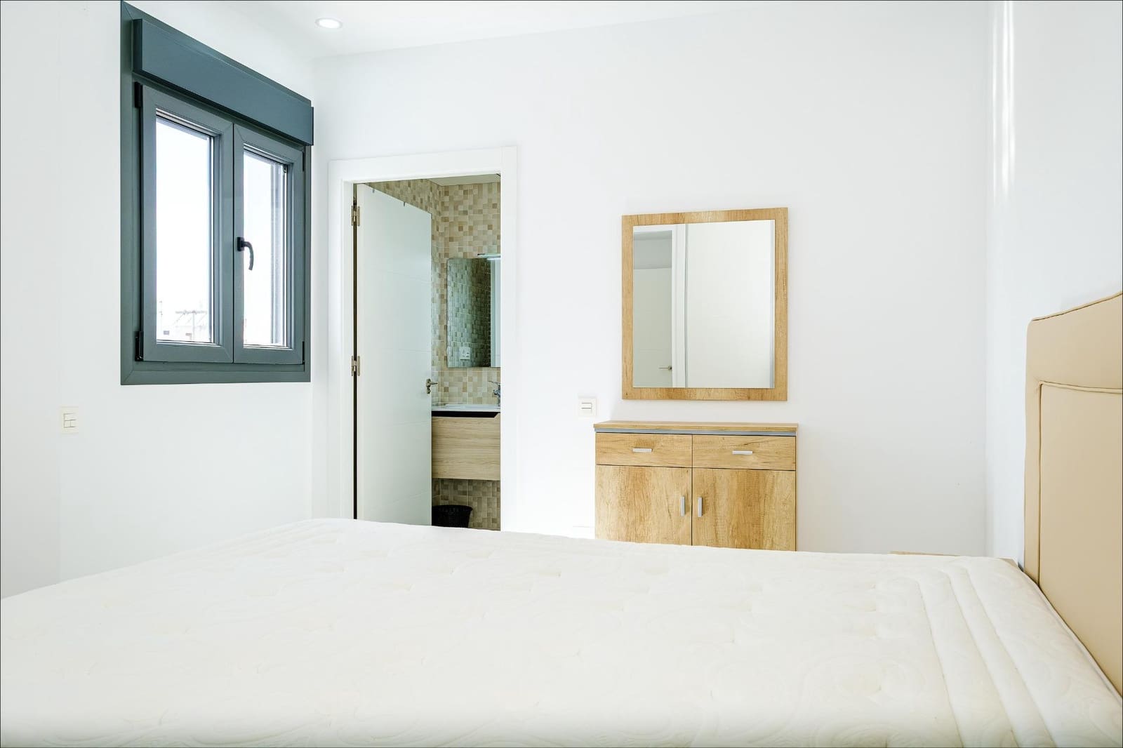 Ático de 4 habitaciones en Torrevieja en venta - 574.900 € (Ref: 10051186)