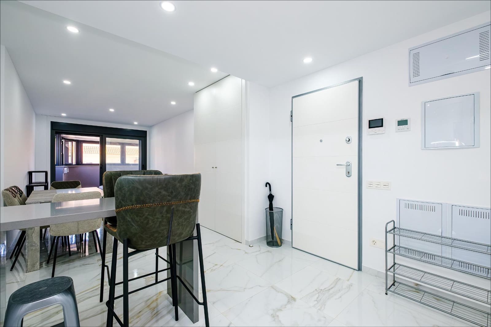 Ático de 4 habitaciones en Torrevieja en venta - 574.900 € (Ref: 10051186)