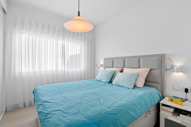 3 chambre Villa/Maison à vendre à San Miguel de Salinas avec piscine garage - 485 000 € (Ref: 10051187)