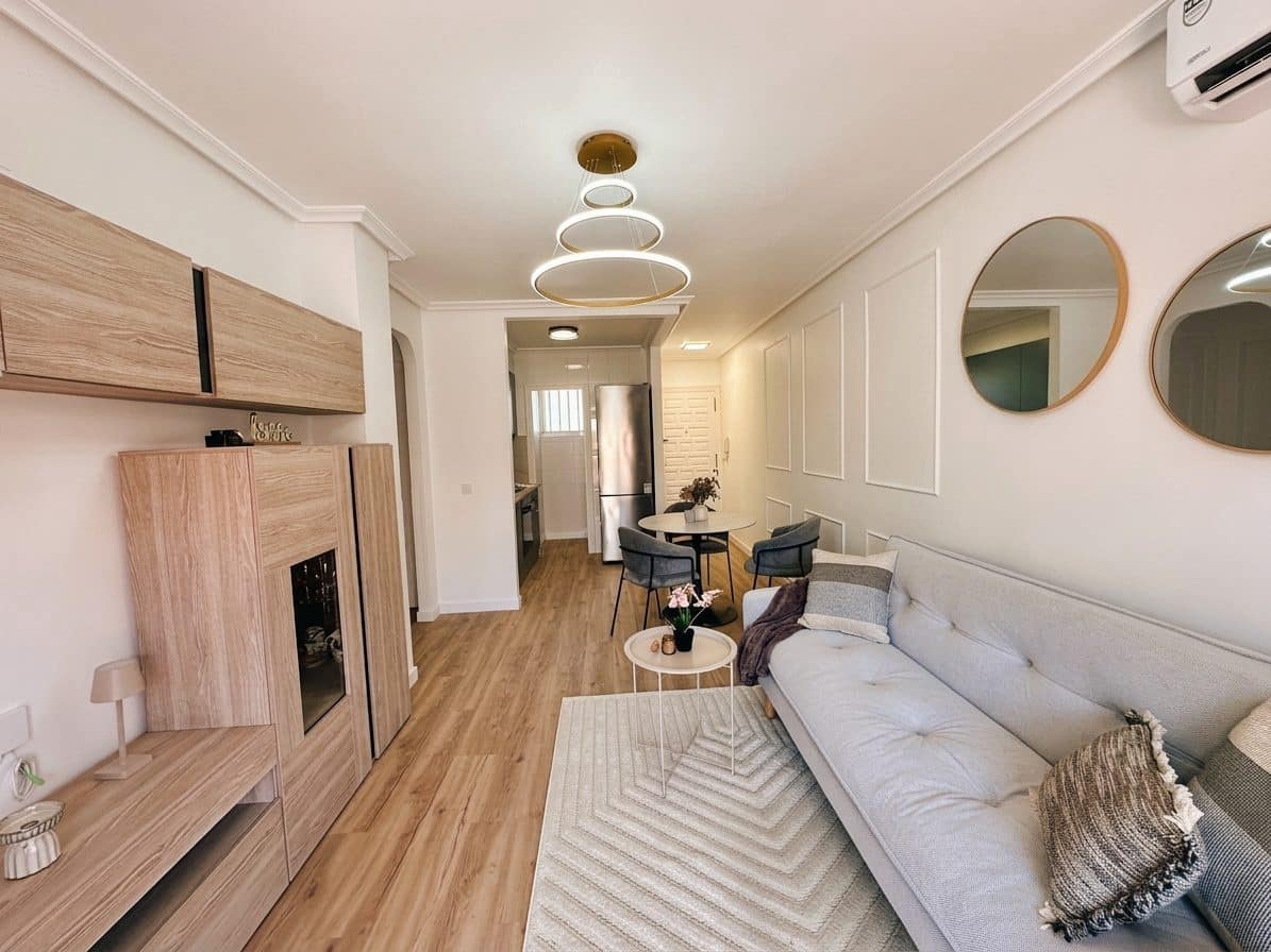 2 camera da letto Appartamento in vendita in Torrevieja con piscina - 199.900 € (Rif: 10051213)