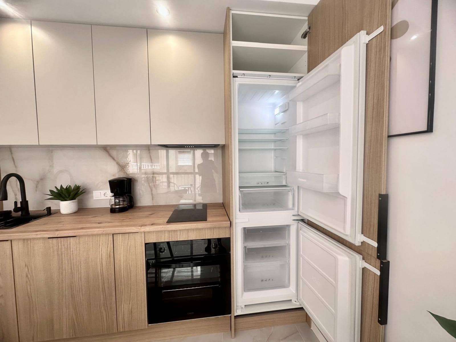 1 makuuhuone Ranta-asunto myytävänä paikassa Torrevieja mukana uima-altaan - 159 900 € (Ref: 10051214)