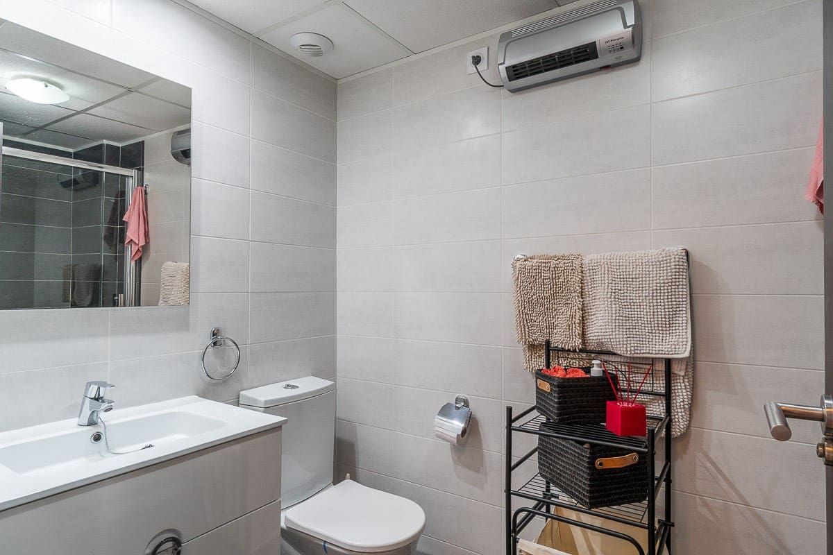 2 bedroom Flat for sale in Orihuela Costa with pool - € 220,000 (Ref: 10051220)