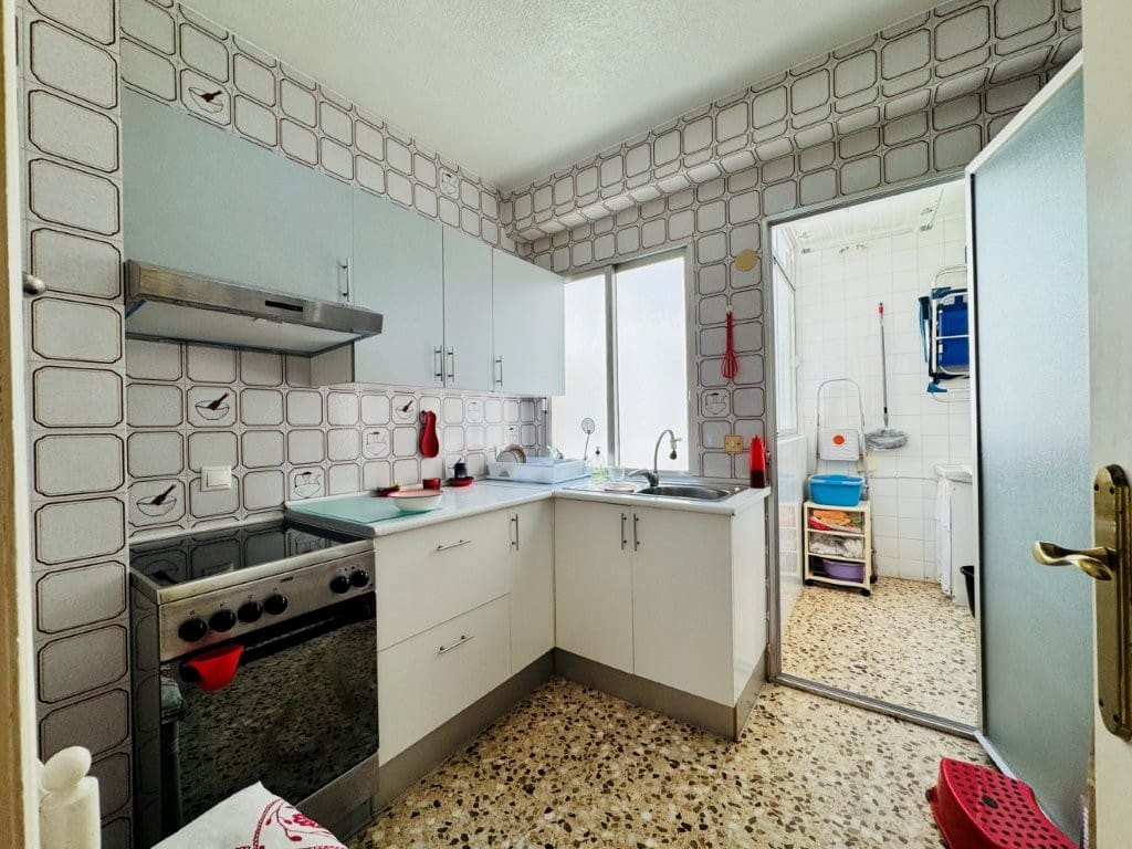 3 sovrum Strandlägenhet till salu i Torrevieja med garage - 279 000 € (Ref: 10051221)