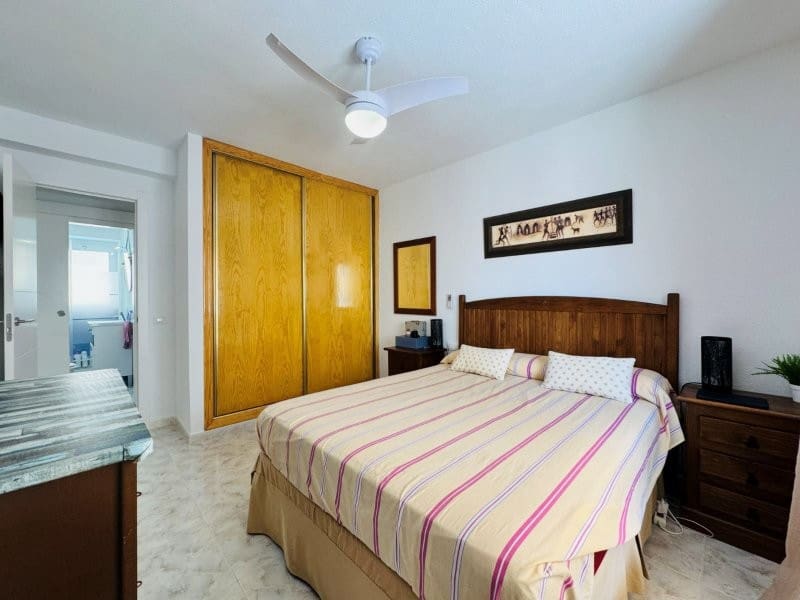 2 sovrum Strandlägenhet till salu i Torrevieja - 165 000 € (Ref: 10051222)
