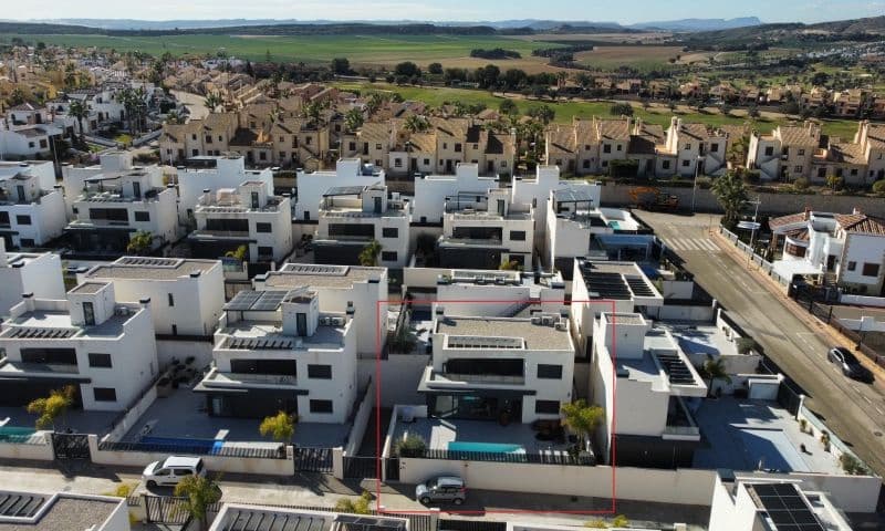 3 quarto Moradia para venda em Algorfa com piscina garagem - 539 000 € (Ref: 10051229)