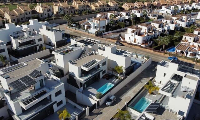 3 quarto Moradia para venda em Algorfa com piscina garagem - 539 000 € (Ref: 10051229)