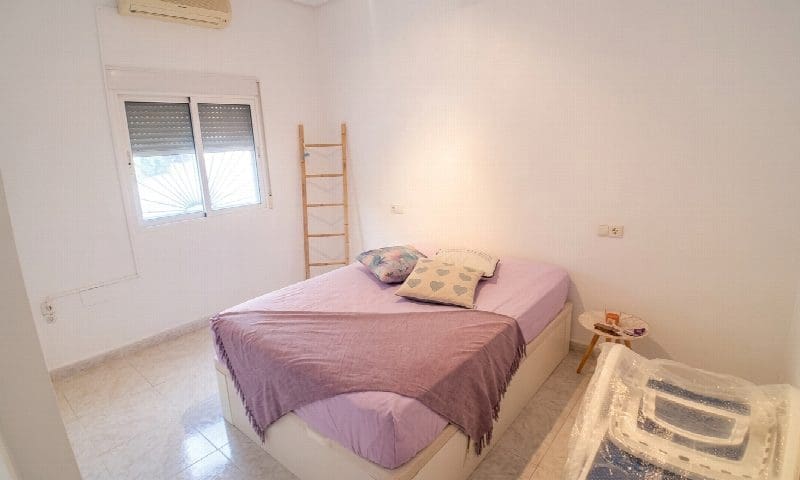 5 bedroom Villa for sale in Rojales with pool - € 539,995 (Ref: 10051230)