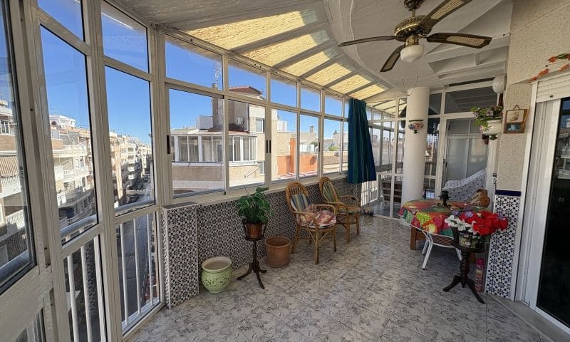 3 bedroom Penthouse for sale in Torrevieja with garage - € 196,995 (Ref: 10051231)