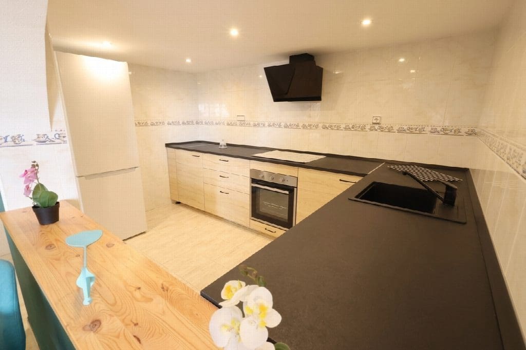 5 slaapkamer Villa te koop in San Miguel de Salinas met zwembad garage - € 385.000 (Ref: 10051234)