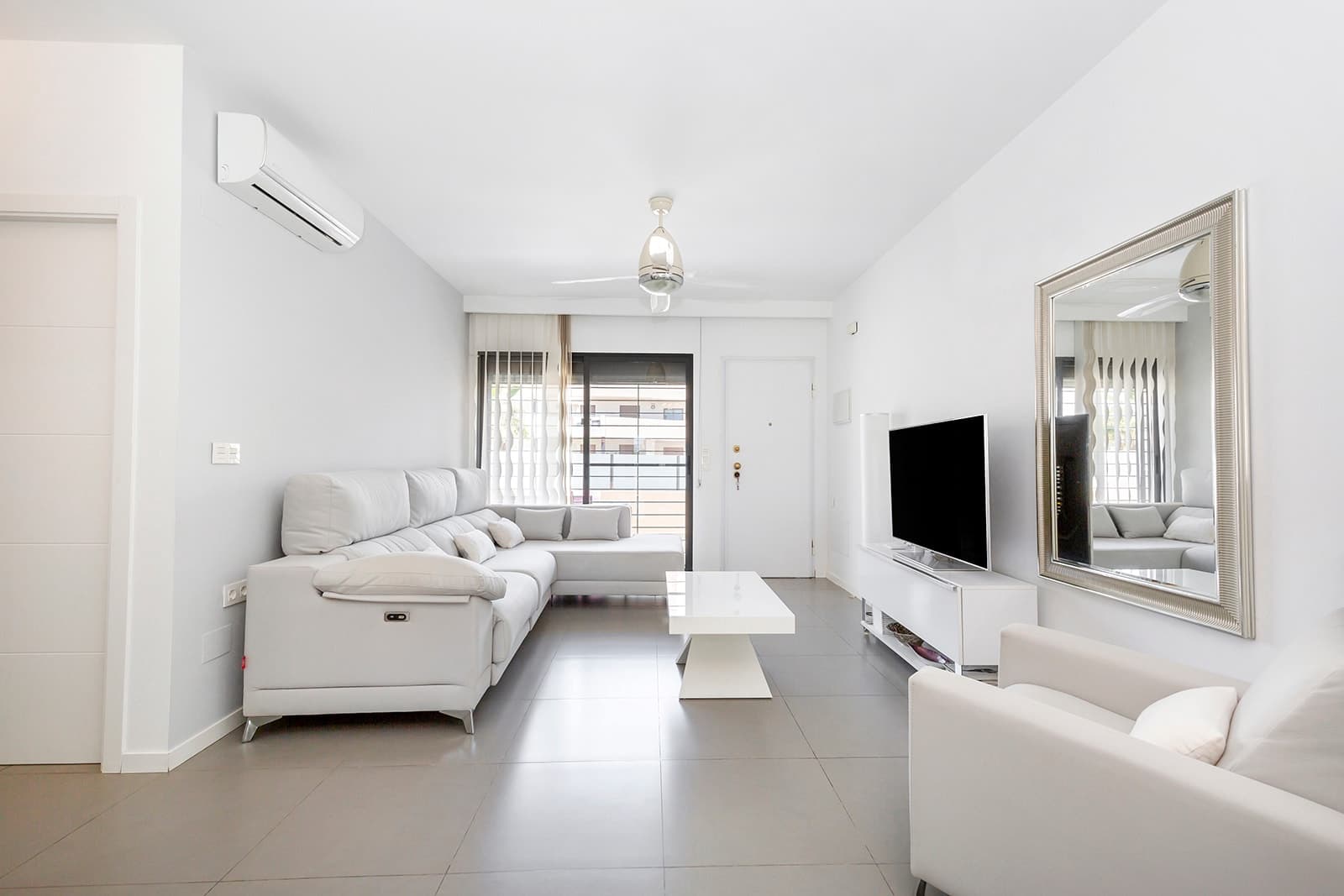 4 chambre Bungalow à vendre à Pilar de la Horadada - 597 800 € (Ref: 10051235)