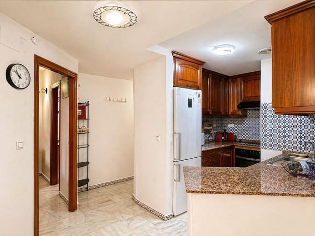3 quarto Apartamento de Praia para venda em Playa de los Locos, Torrevieja com piscina - 255 000 € (Ref: 10051240)