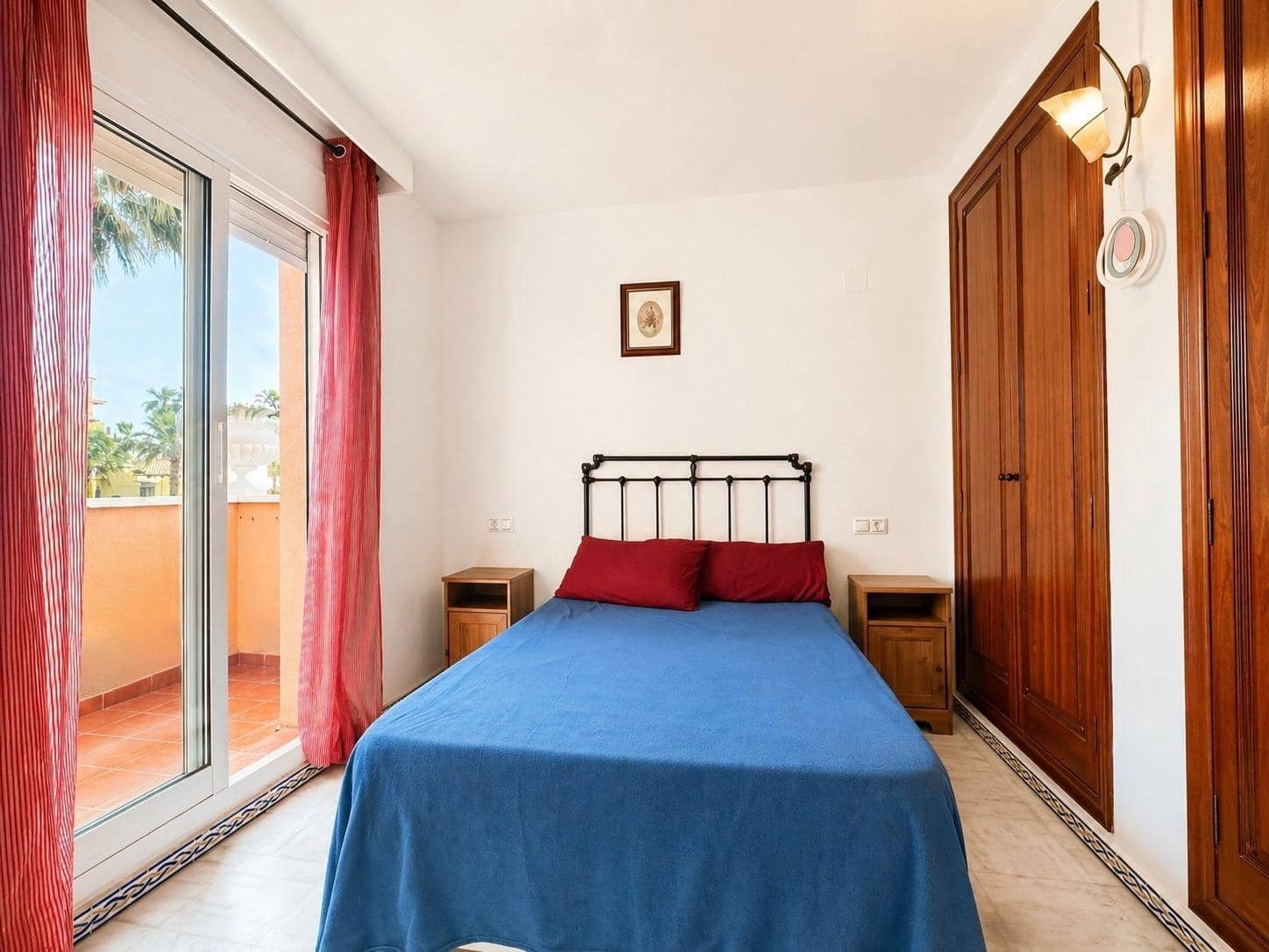3 makuuhuone Ranta-asunto myytävänä paikassa Torrevieja mukana uima-altaan - 255 000 € (Ref: 10051240)