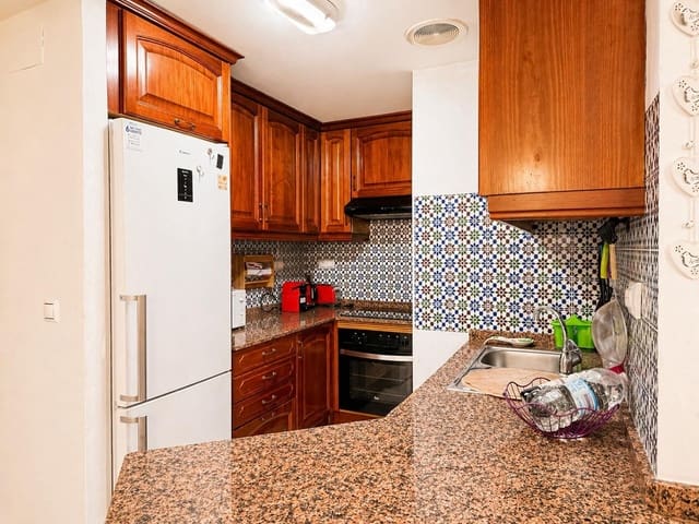 3 quarto Apartamento de Praia para venda em Playa de los Locos, Torrevieja com piscina - 255 000 € (Ref: 10051240)