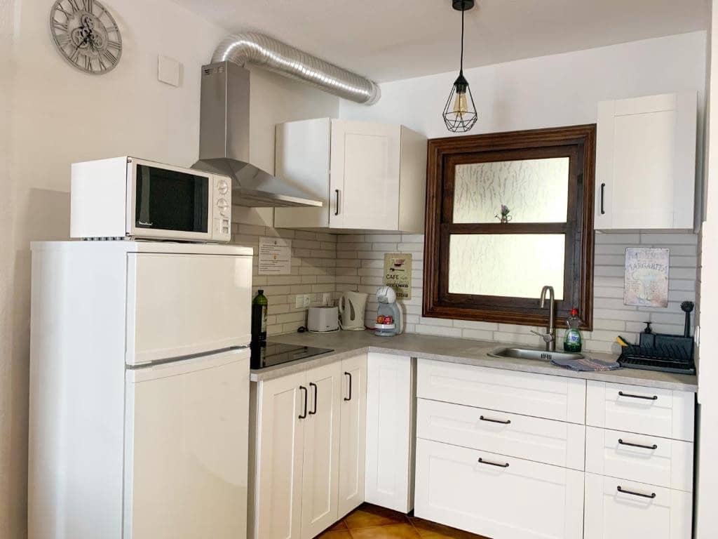 2 Zimmer Strandapartment zu verkaufen in Orihuela mit Pool Garage - 245.000 € (Ref: 10051241)