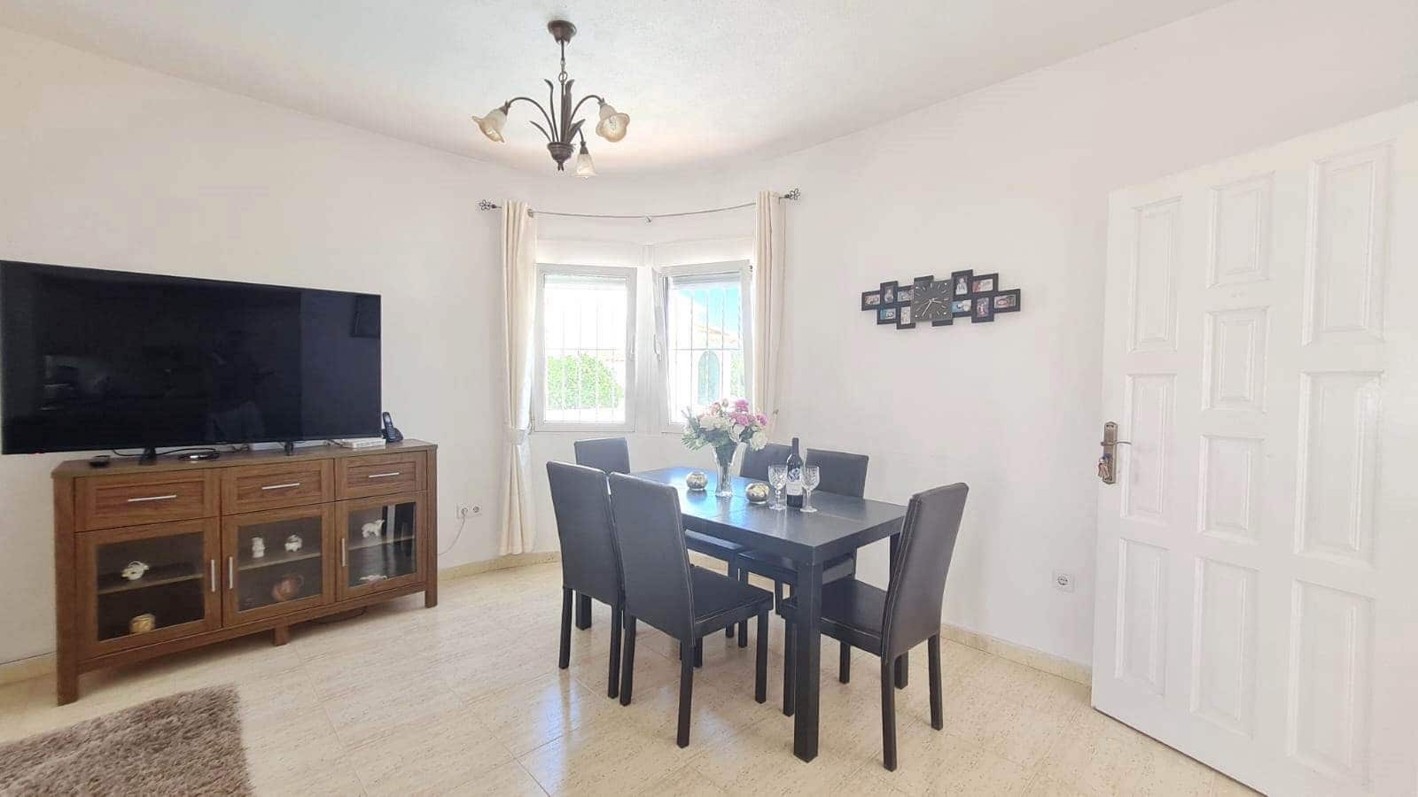 2 slaapkamer Villa te koop in Orihuela met zwembad garage - € 399.900 (Ref: 10051254)