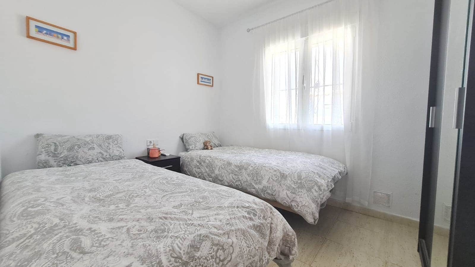 2 slaapkamer Villa te koop in Orihuela met zwembad garage - € 399.900 (Ref: 10051254)