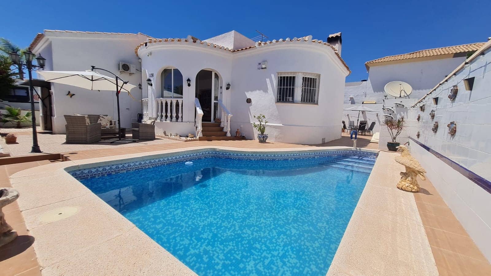2 slaapkamer Villa te koop in Orihuela met zwembad garage - € 399.900 (Ref: 10051254)