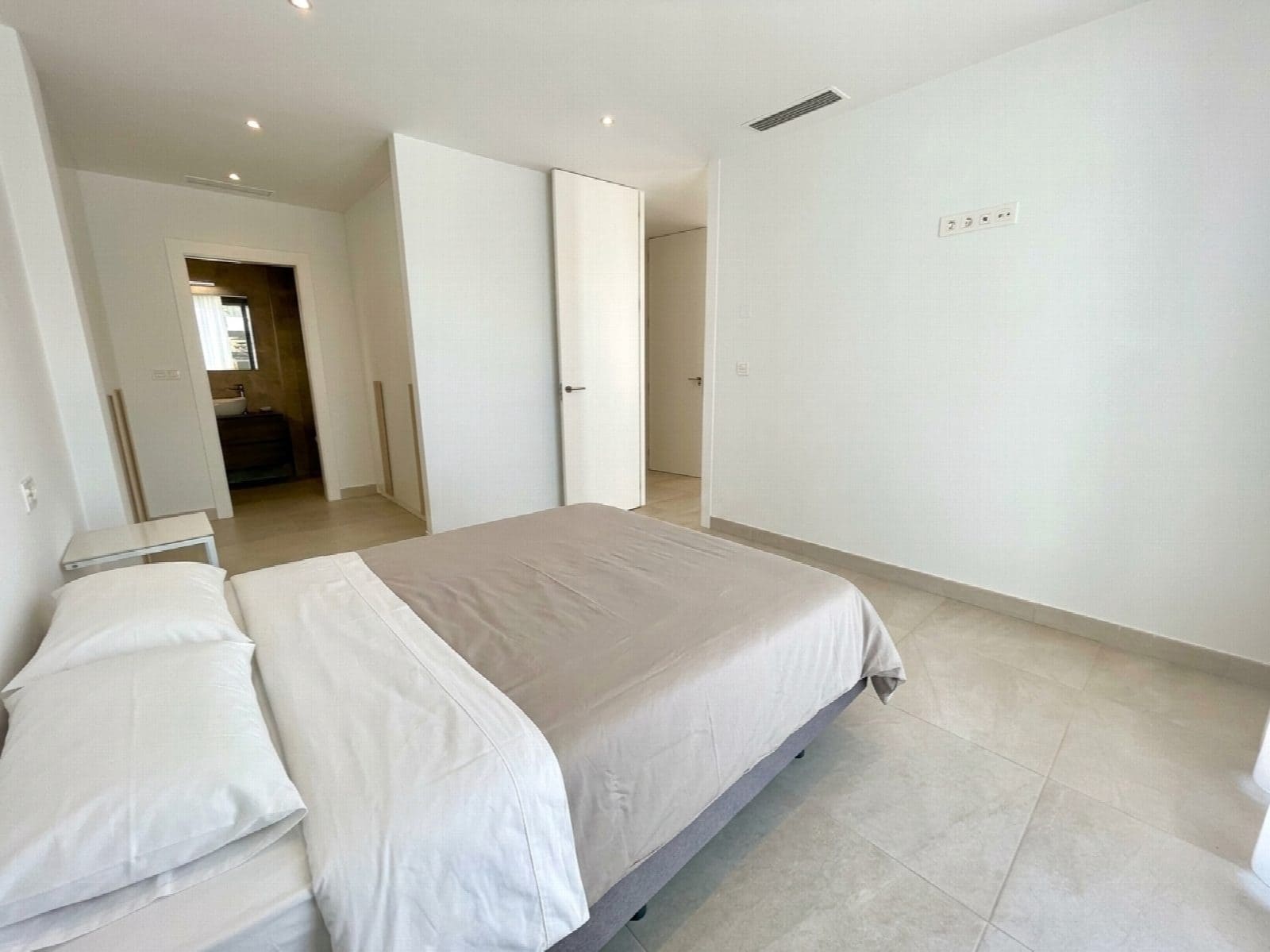 3 quarto Moradia para venda em Benijofar com piscina - 399 000 € (Ref: 10051257)