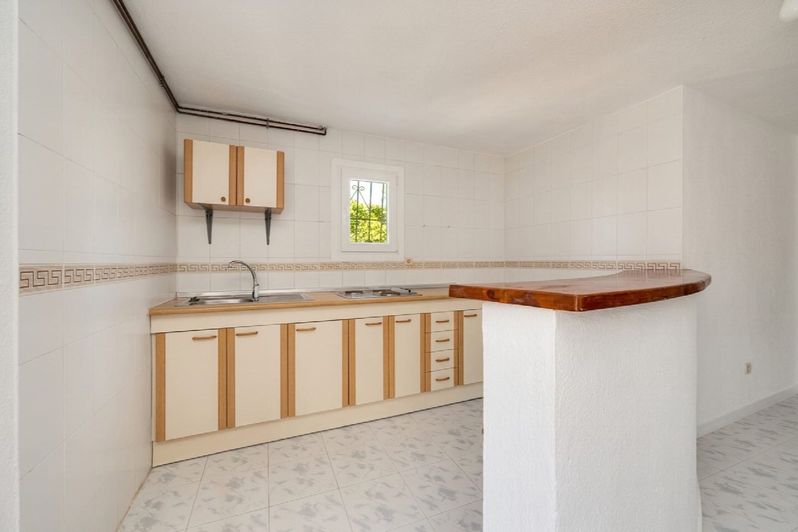 3 quarto Moradia Geminada para venda em Torrevieja com piscina - 360 000 € (Ref: 10051259)