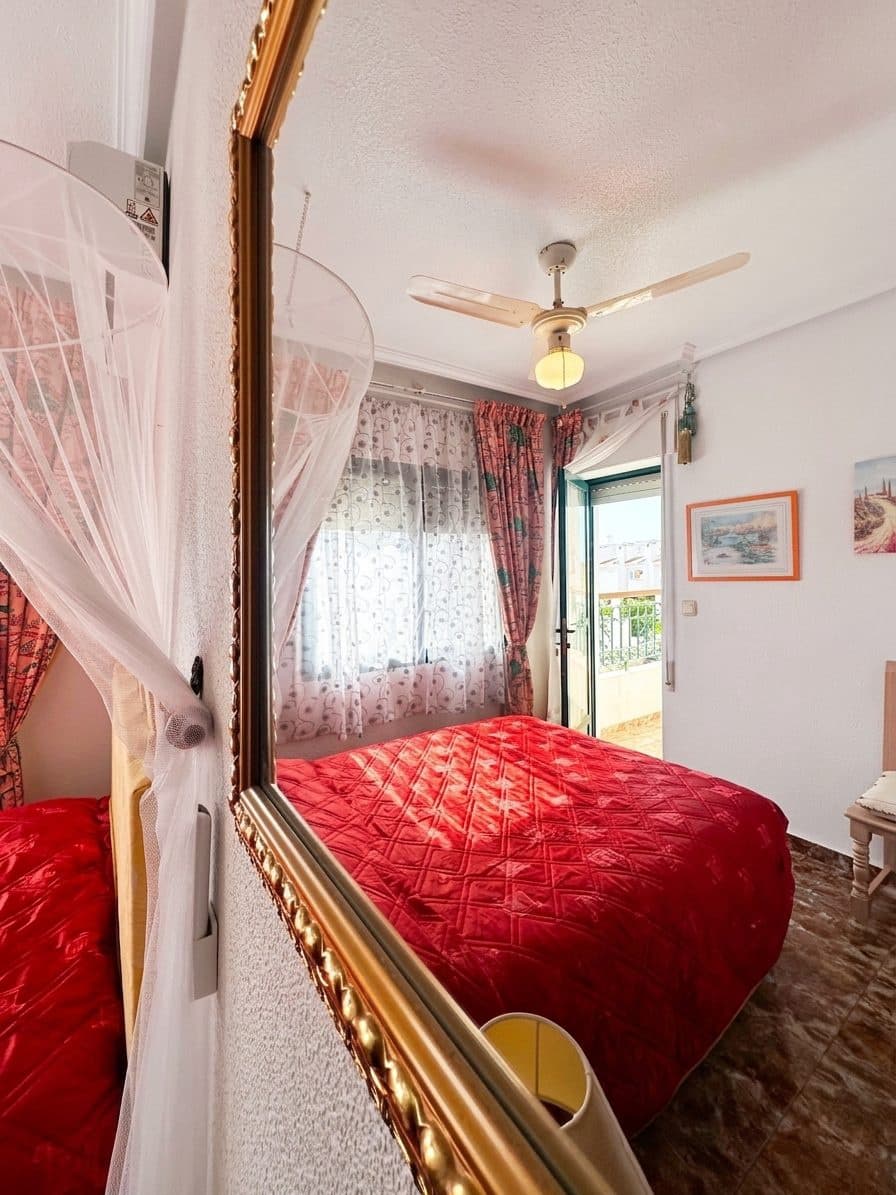 3 slaapkamer Rijtjeshuis te koop in Orihuela met zwembad - € 250.000 (Ref: 10051265)