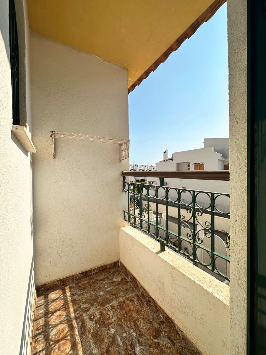 3 slaapkamer Rijtjeshuis te koop in Orihuela met zwembad - € 250.000 (Ref: 10051265)