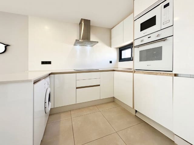 2 sypialnia Penthouse na sprzedaż w El Edén, Guardamar del Segura z garażem - 289 000 € (Ref: 10051266)