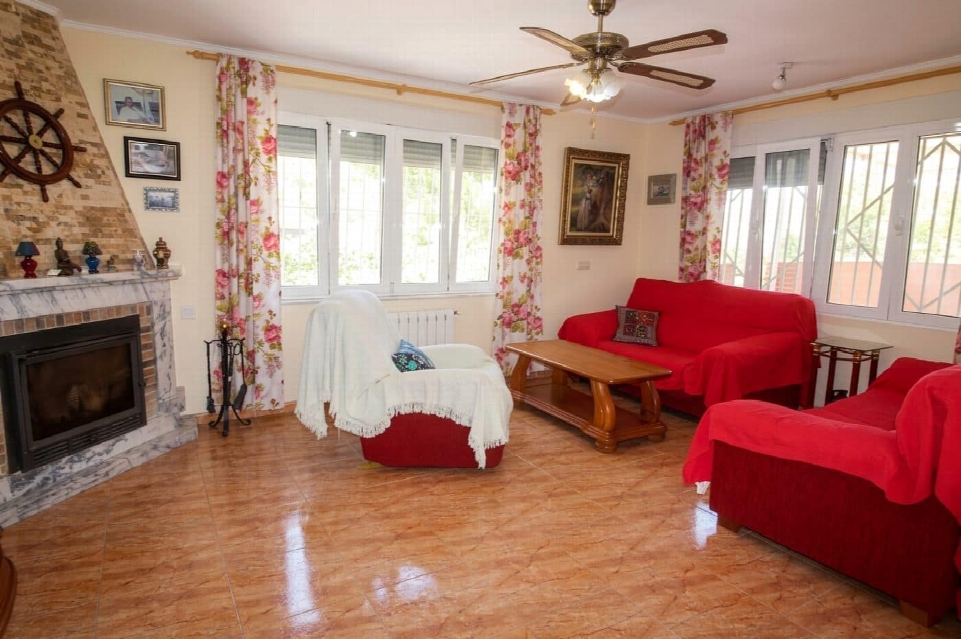 5 slaapkamer Villa te koop in Torrevieja met zwembad - € 470.000 (Ref: 10051274)
