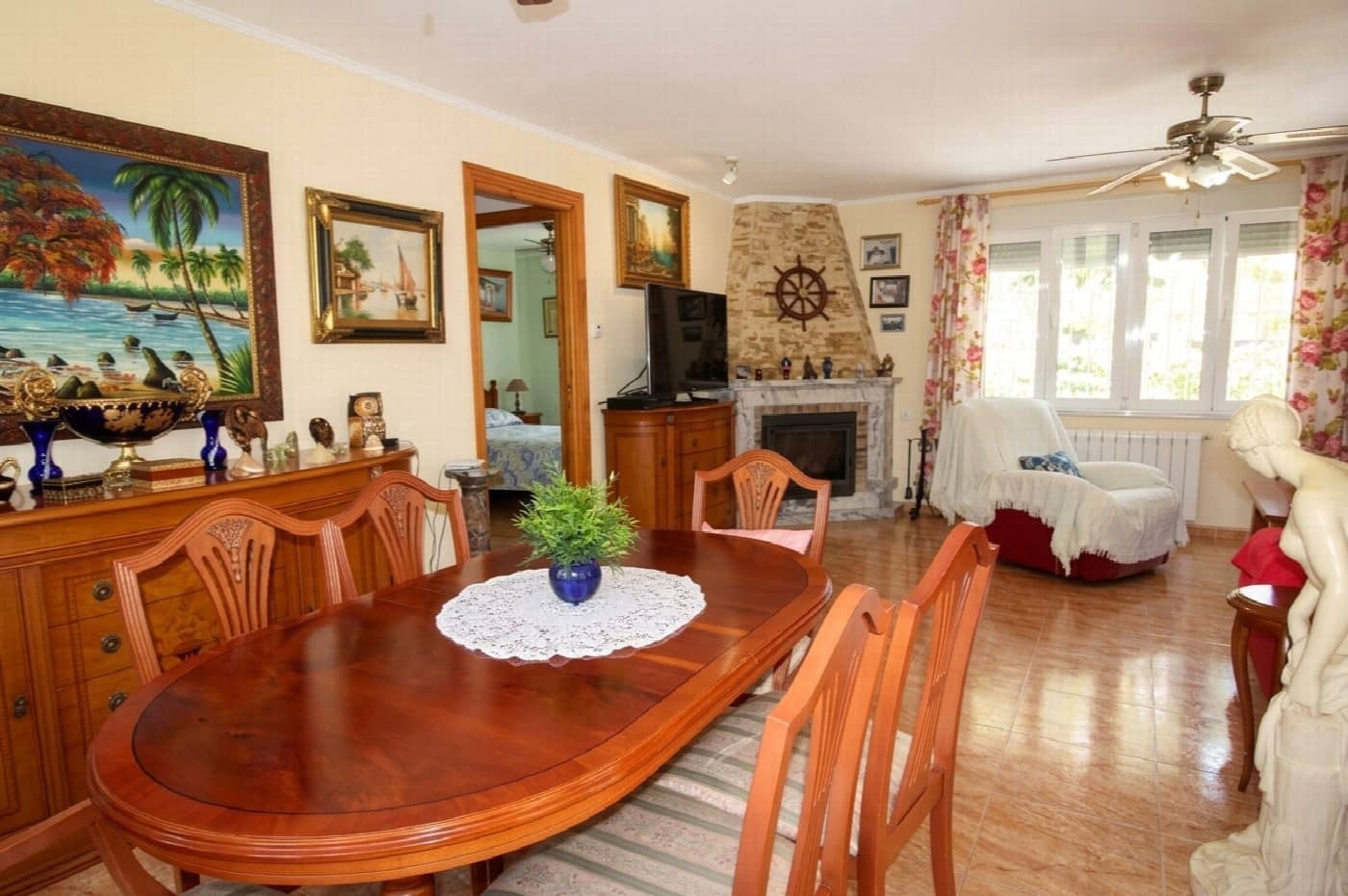 5 slaapkamer Villa te koop in Torrevieja met zwembad - € 470.000 (Ref: 10051274)
